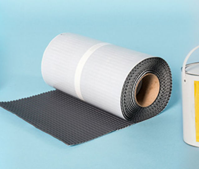 There's no Time for Fiddling on the Roof...!