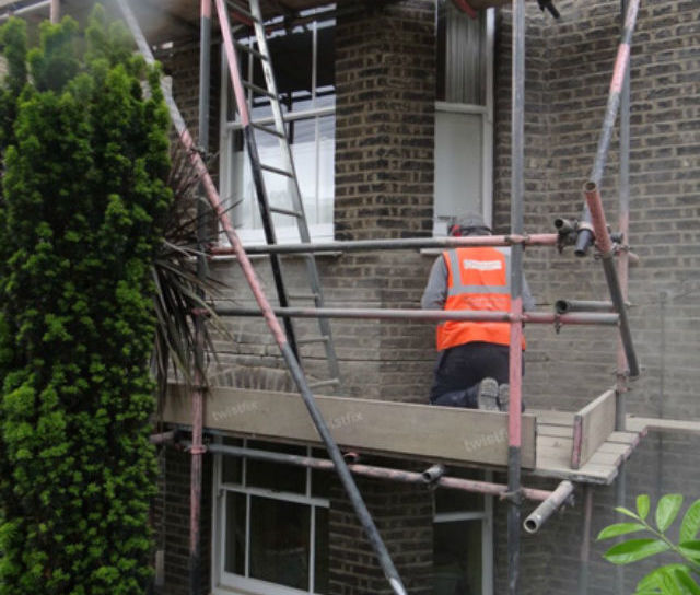 Taking The Strain - Lintel Support