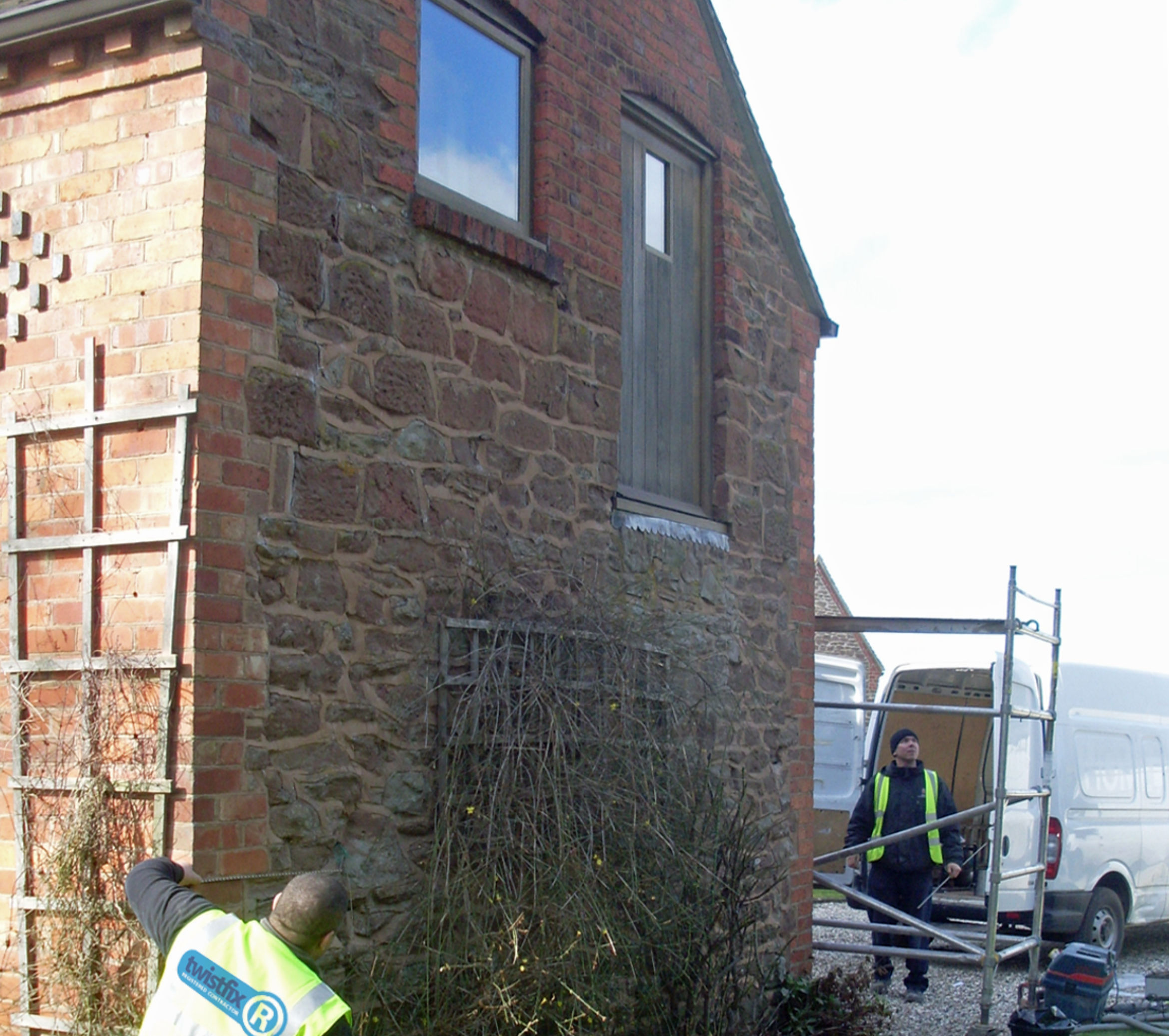 fixing brick quoins