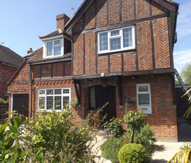 Wall Tie Corrosion – Herringbone Brickwork Cracks