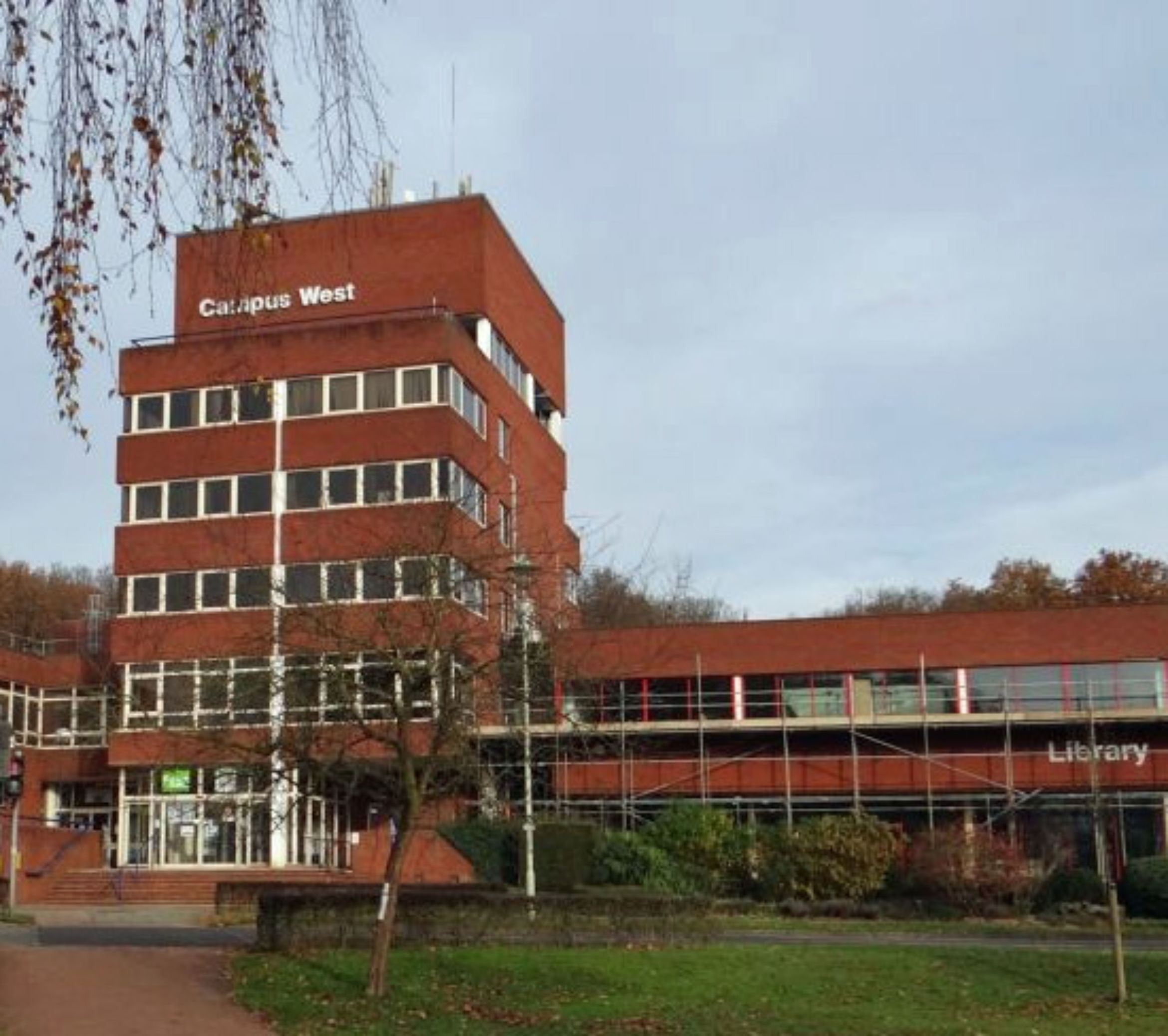 welwyn garden library